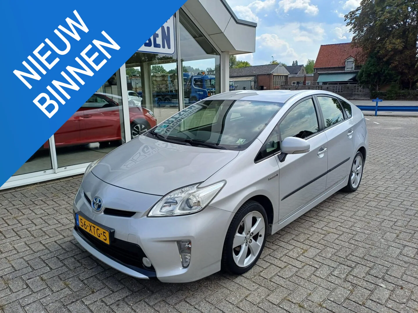Toyota Prius (2012) — foto 1