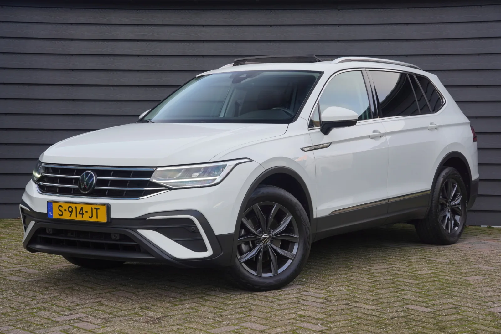 Volkswagen Tiguan All-Space (2023) — foto 1