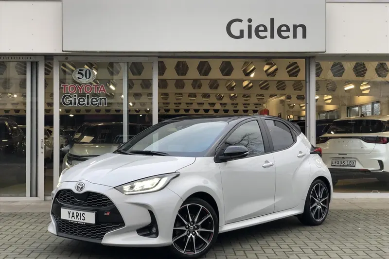 Toyota Yaris (2022)