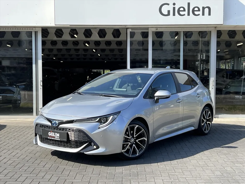Toyota Corolla (2023) — foto 1