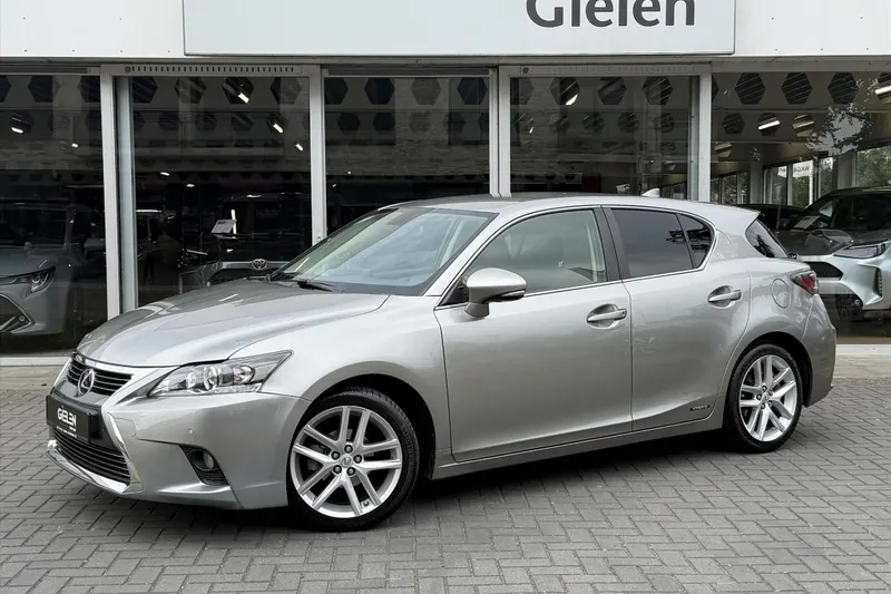 Lexus CT (2016)
