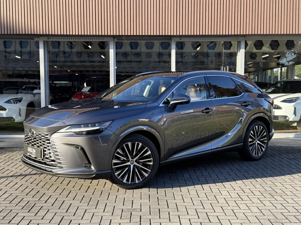 Lexus RX (2023) — foto 1