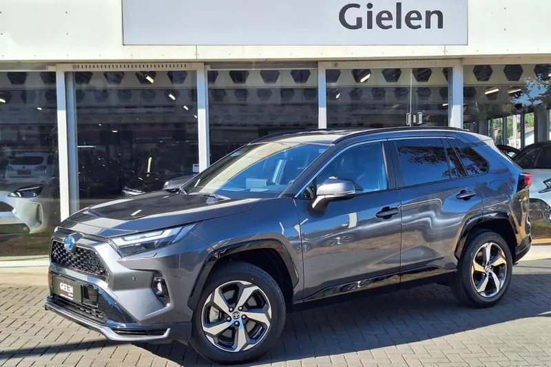 Toyota RAV4 (2025)