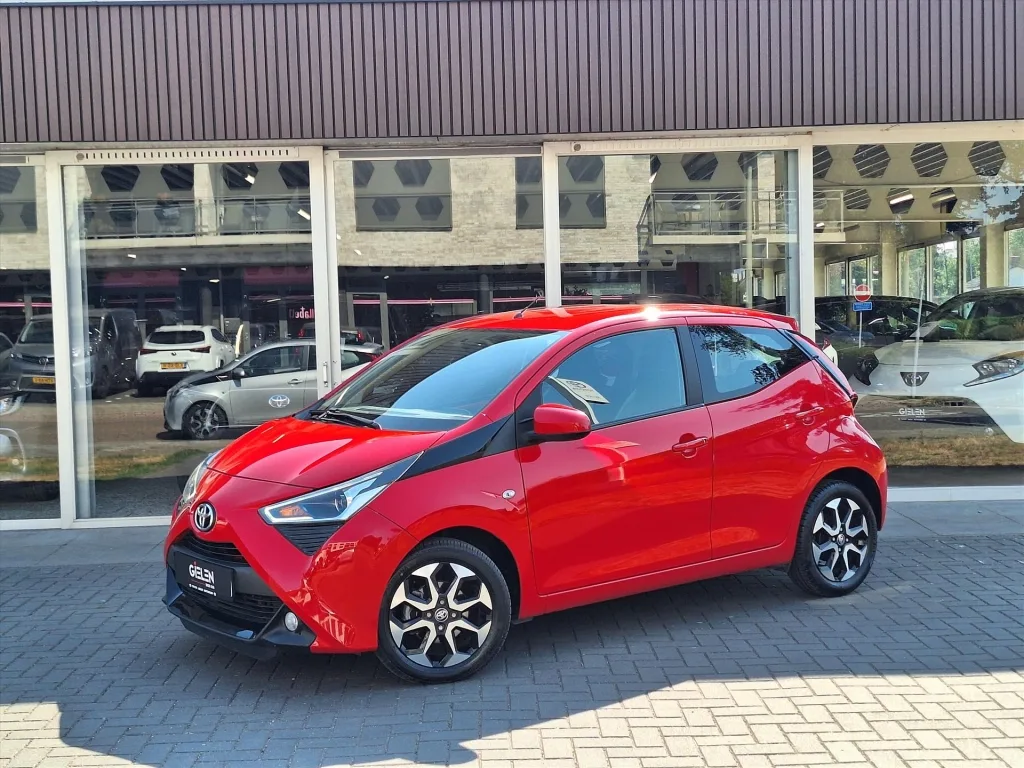 Toyota Aygo (2019) — foto 1