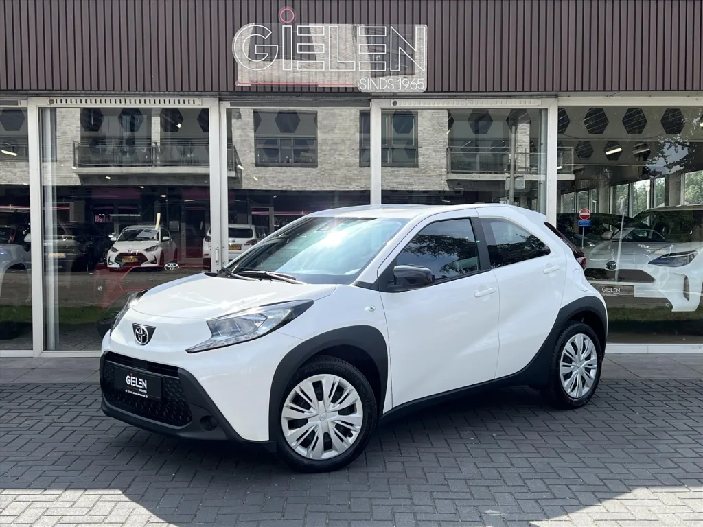 Toyota Aygo X (2025) — foto 1