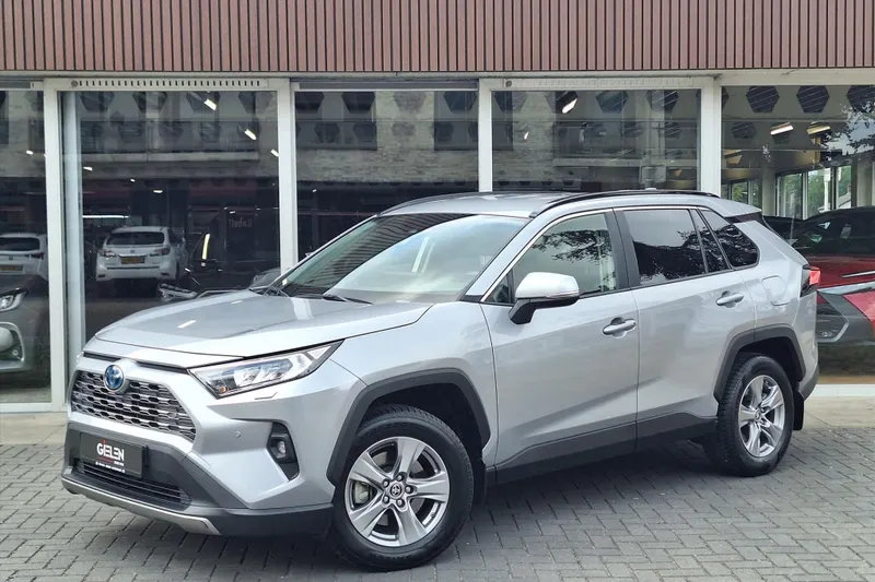Toyota RAV4 (2024)