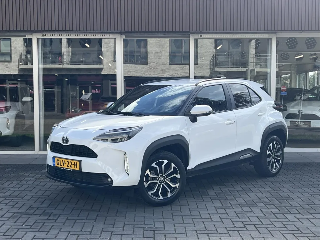 Toyota Yaris Cross (2024) — foto 1