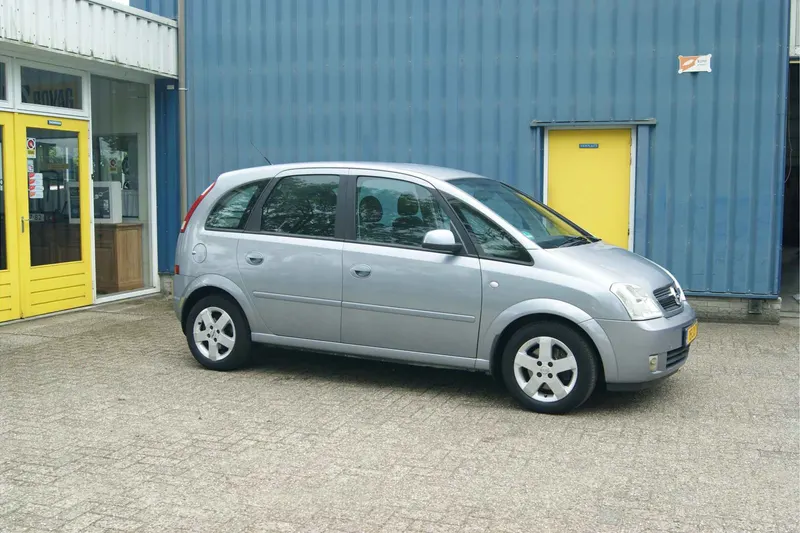 Opel Meriva (2003)