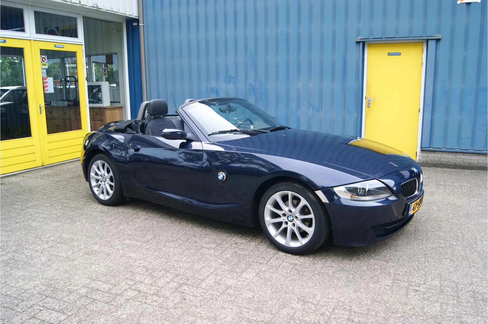 BMW Z4 (2006) — foto 1
