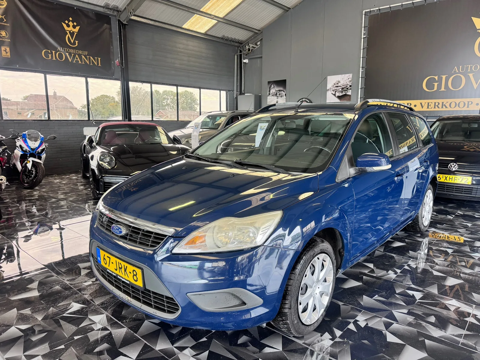 Ford Focus (2009) — foto 1