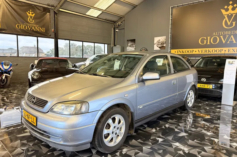 Opel Astra (2004)