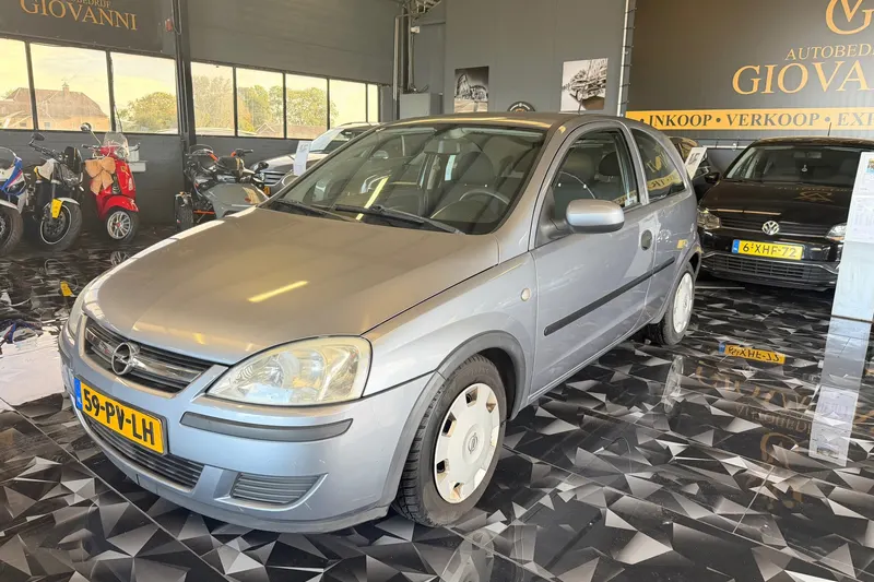 Opel Corsa (2005)