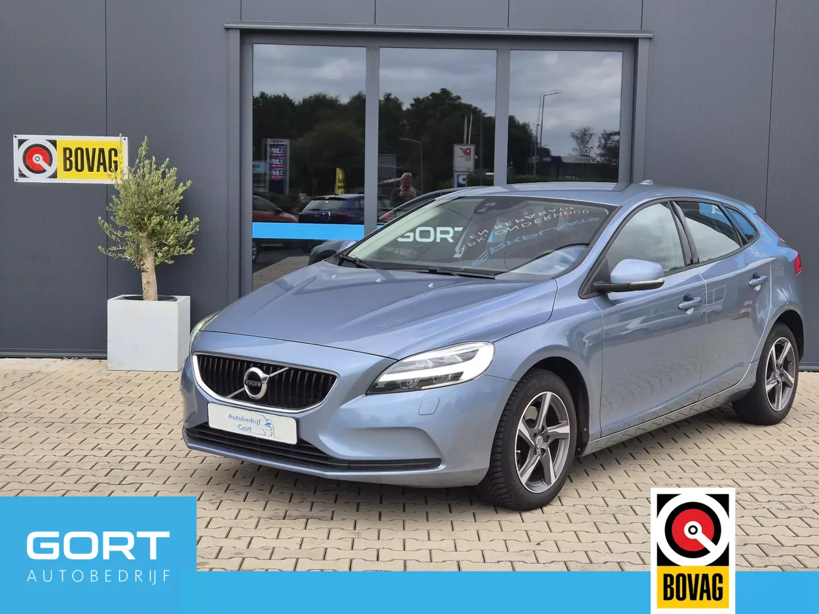 Volvo V40 (2017) — foto 1