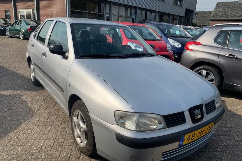 SEAT Cordoba (2002)