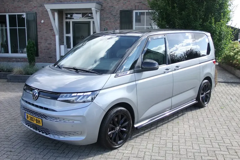 Volkswagen Multivan (2022)