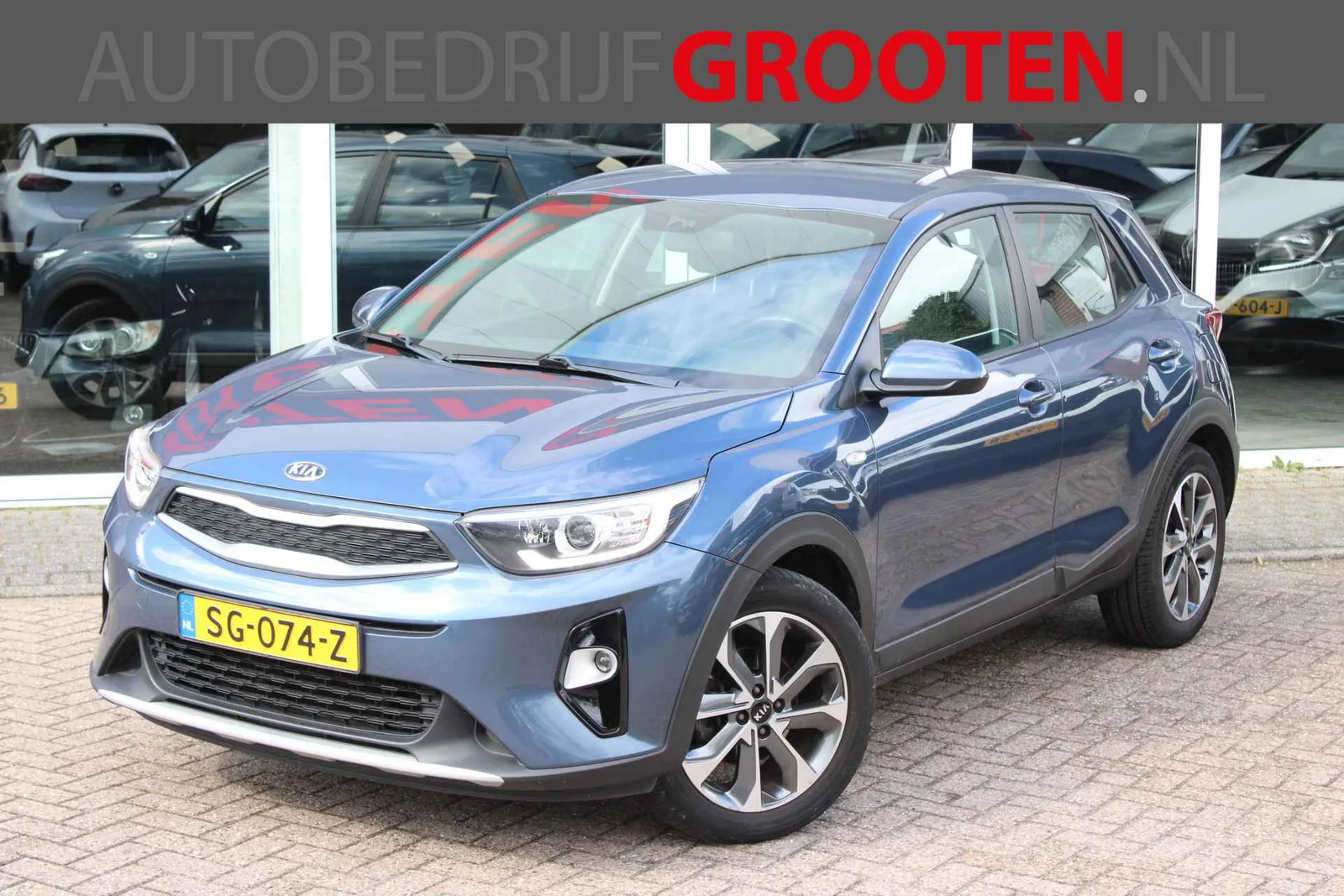Kia Stonic (2018) — foto 1
