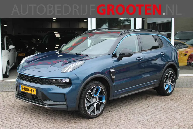 Lynk & Co 01 (2022)
