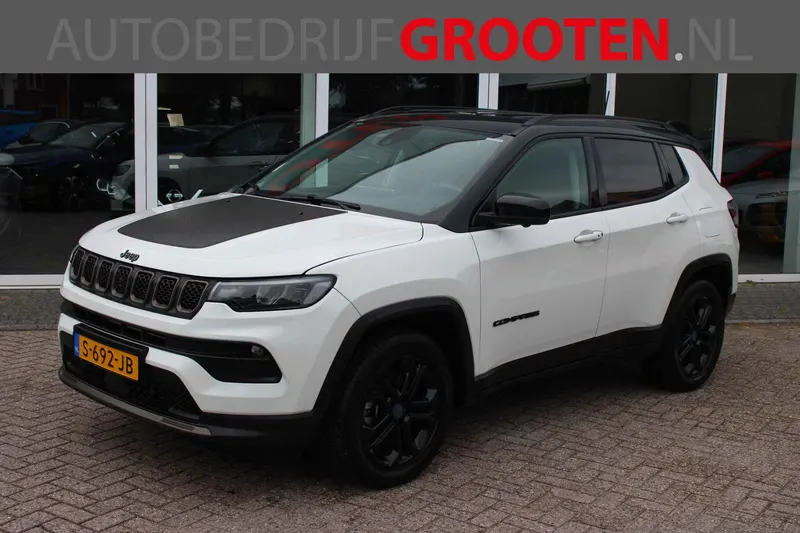 Jeep Compass (2023)