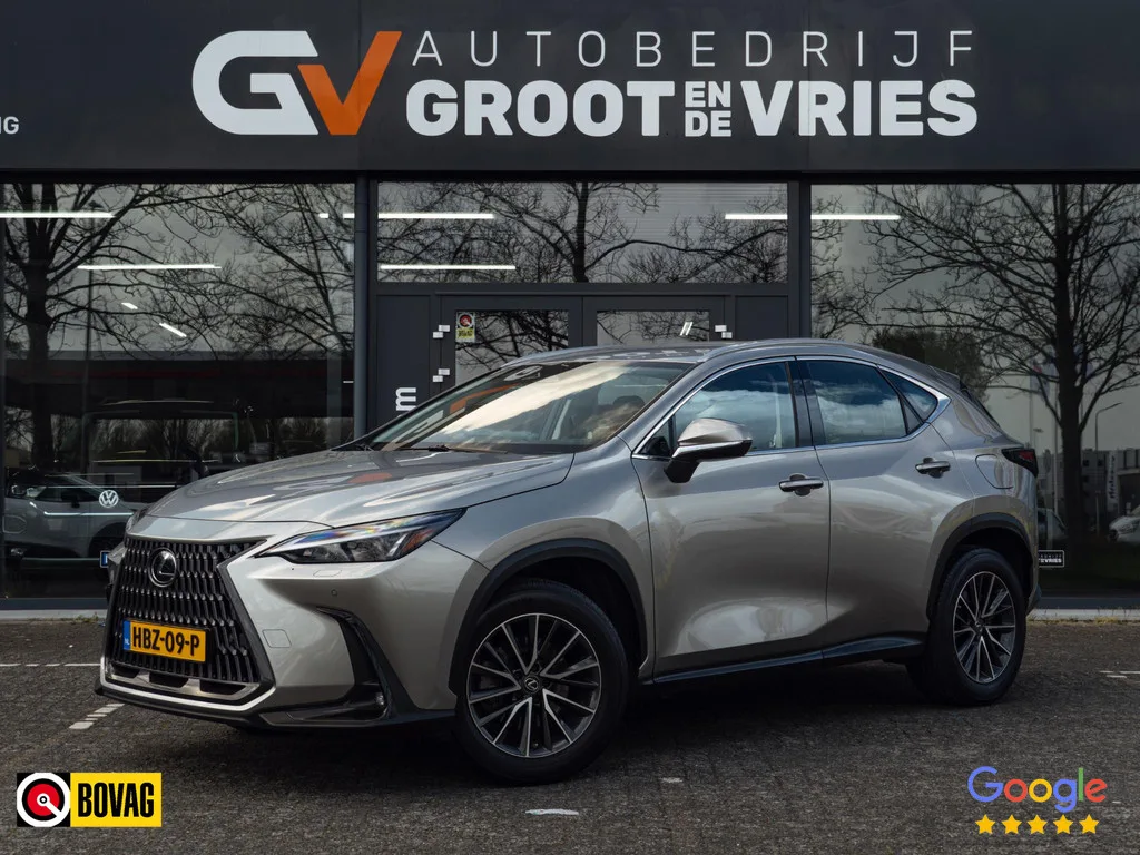 Lexus NX (2023) — foto 1