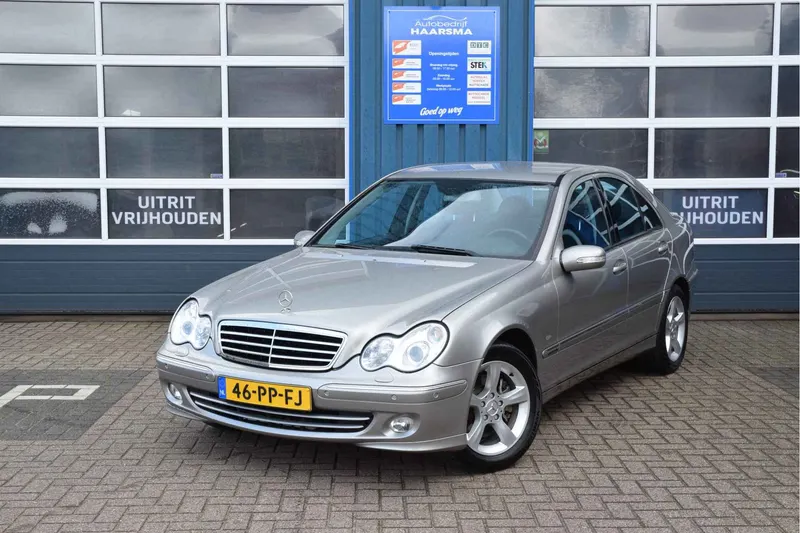 Mercedes-Benz C-Klasse (2004)