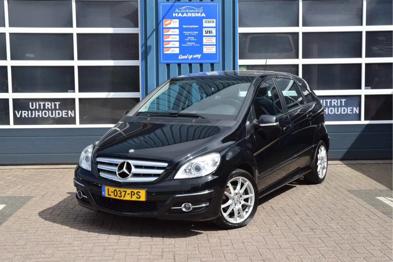 Mercedes-Benz B-Klasse (2011) — foto 1
