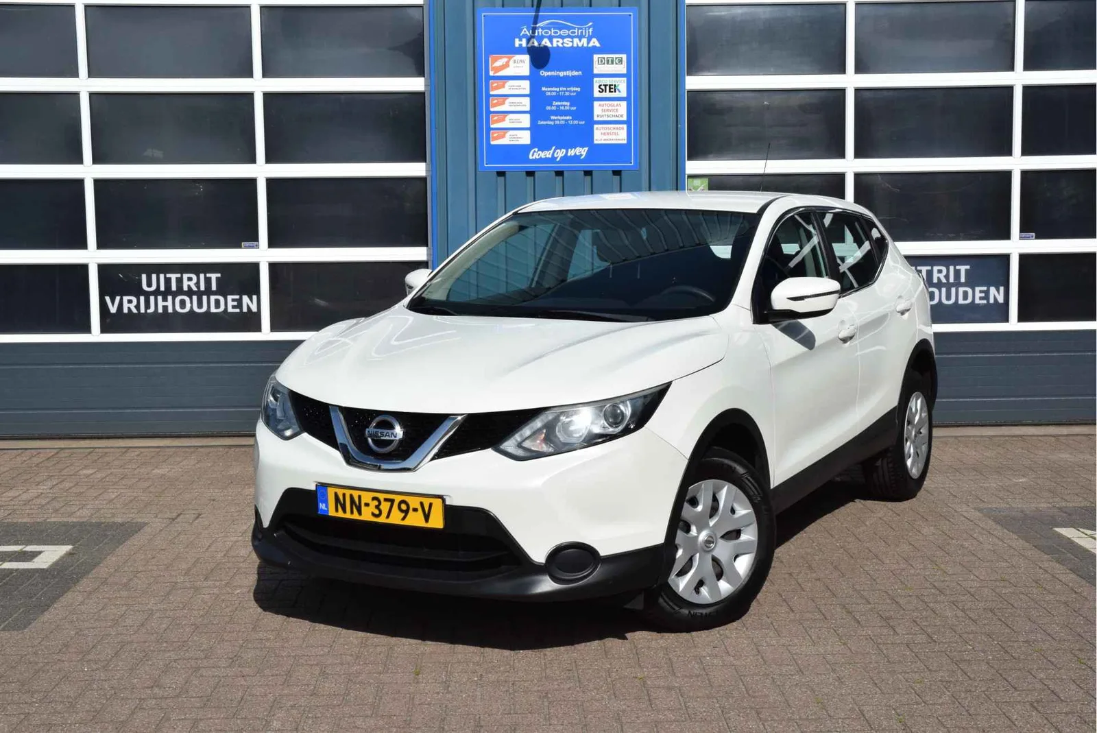Nissan Qashqai (2017) — foto 1
