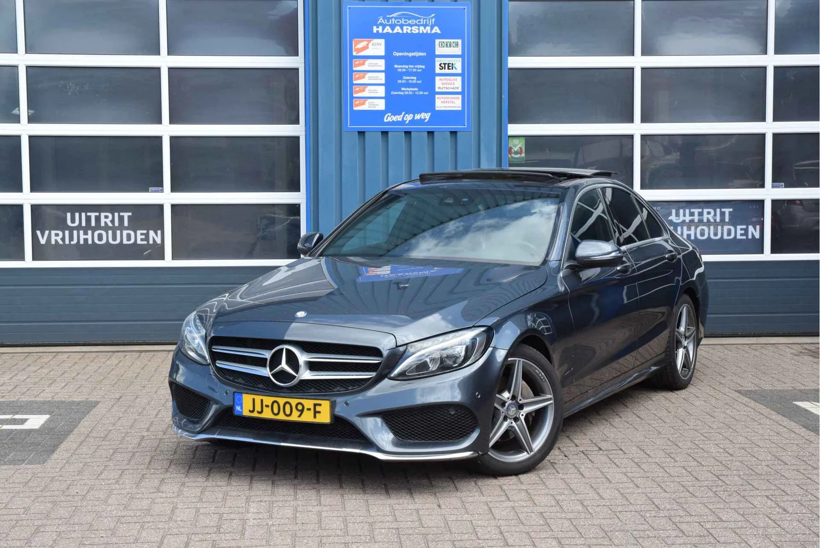 Mercedes-Benz C-Klasse (2015) — foto 1