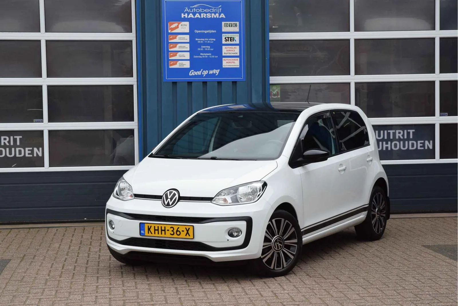 Volkswagen Up! (2021) — foto 1