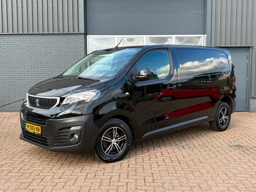 Peugeot Expert (2016) — foto 1