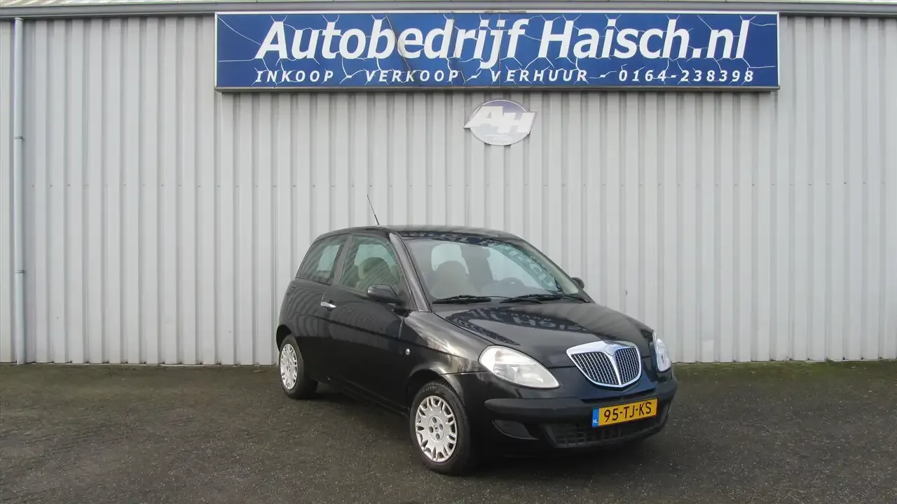 Lancia Ypsilon (2006) — foto 1