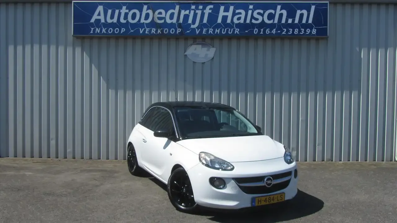 Opel Adam (2015) — foto 1