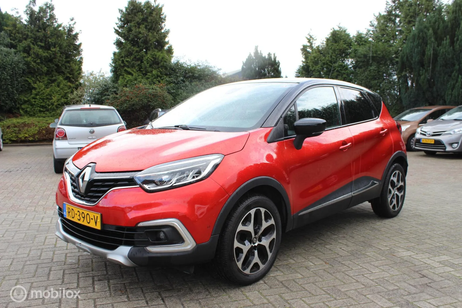 Renault Captur (2017) — foto 1