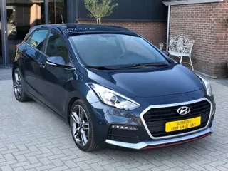 Hyundai i30 (2017) — foto 1