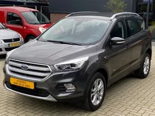 Ford Kuga (2017) — foto 1