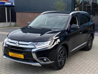 Mitsubishi Outlander (2018) — foto 1