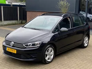 Volkswagen Golf Sportsvan (2014) — foto 1