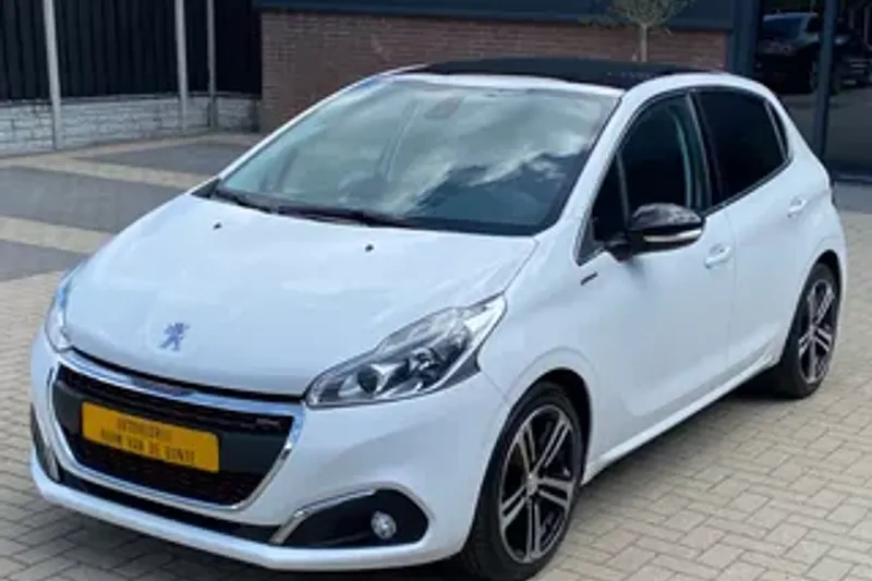 Peugeot 208 (2016)