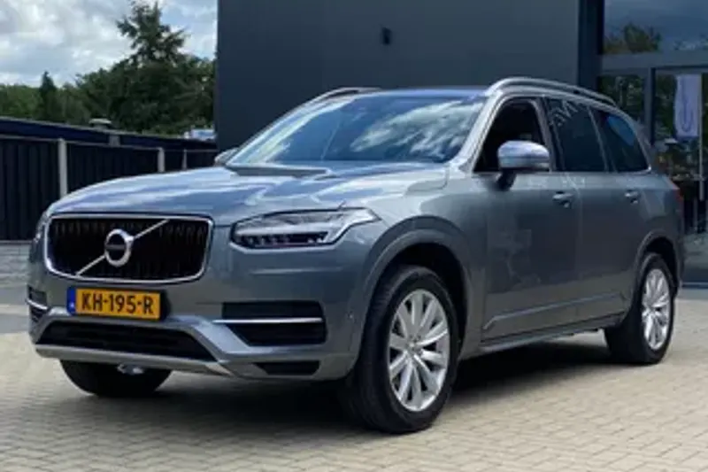 Volvo XC90 (2016)