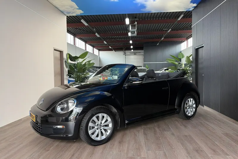 Volkswagen Beetle (2016)