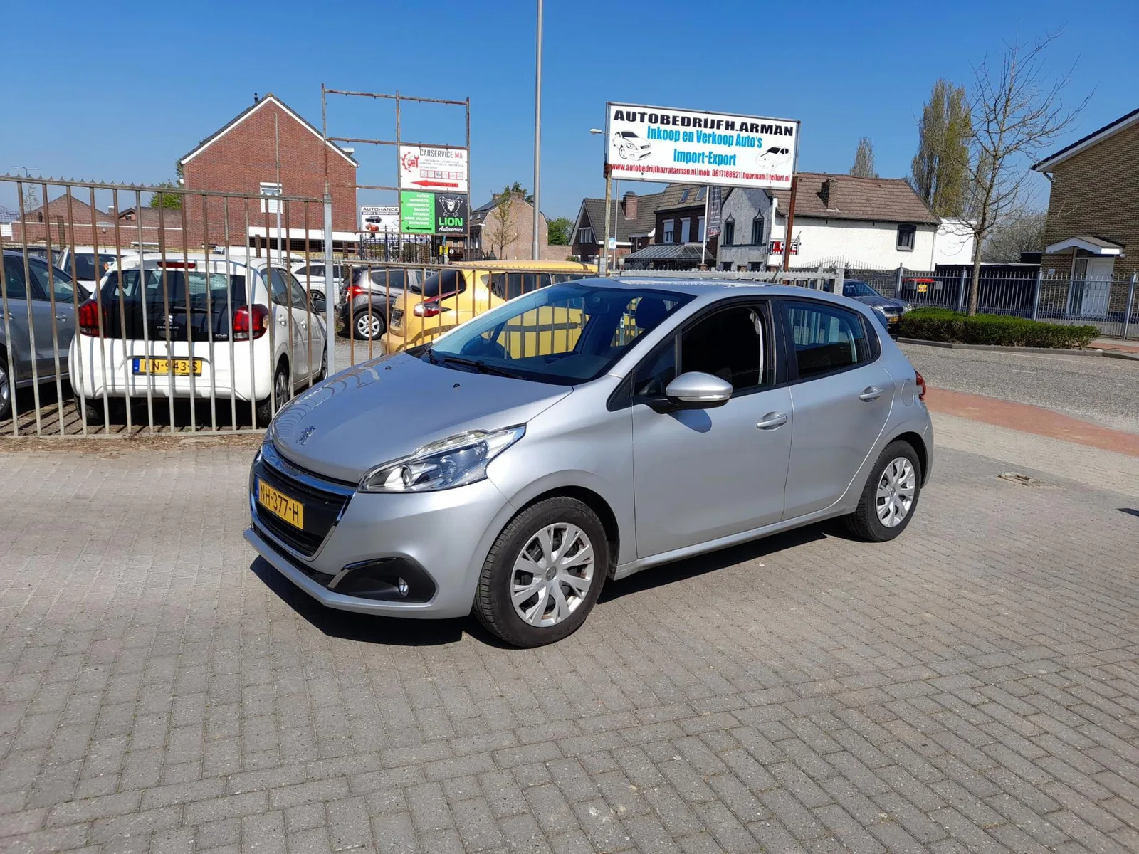 Peugeot 208 (2017) — foto 1