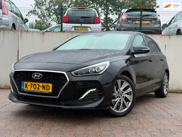 Hyundai i30 (2019) — foto 1