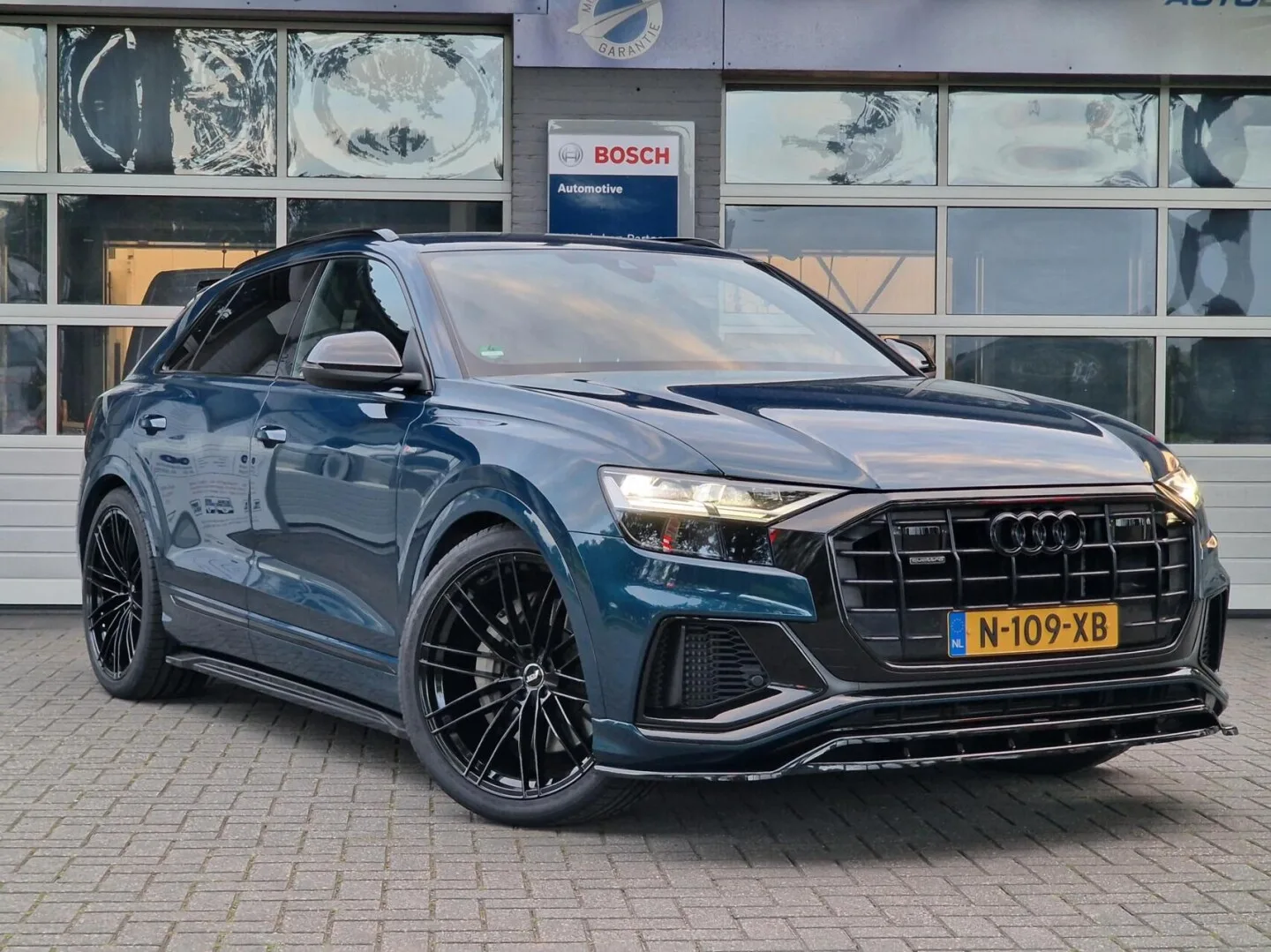 Audi Q8 (2022) — foto 1