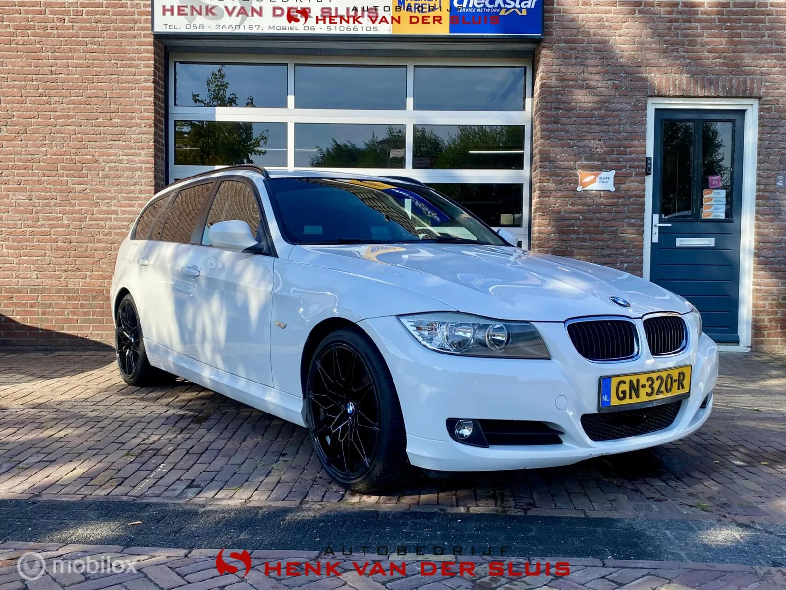 BMW 3-Serie (2010) — foto 1