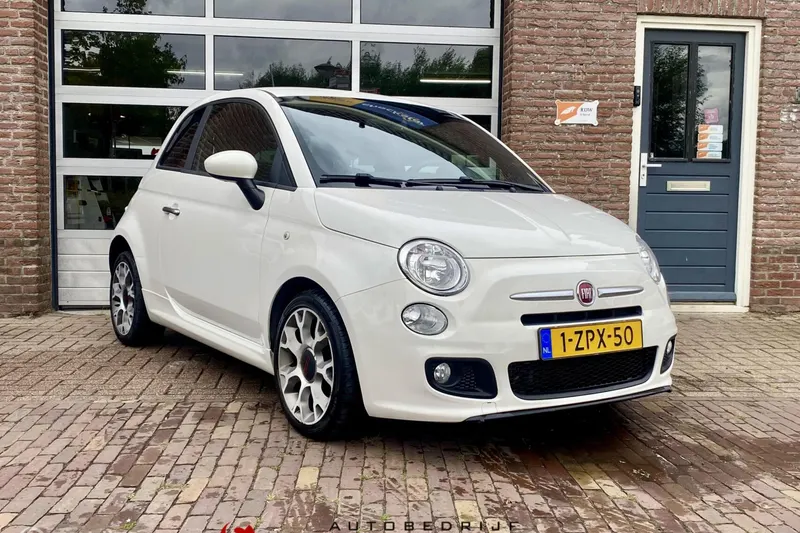 Fiat 500 (2015)