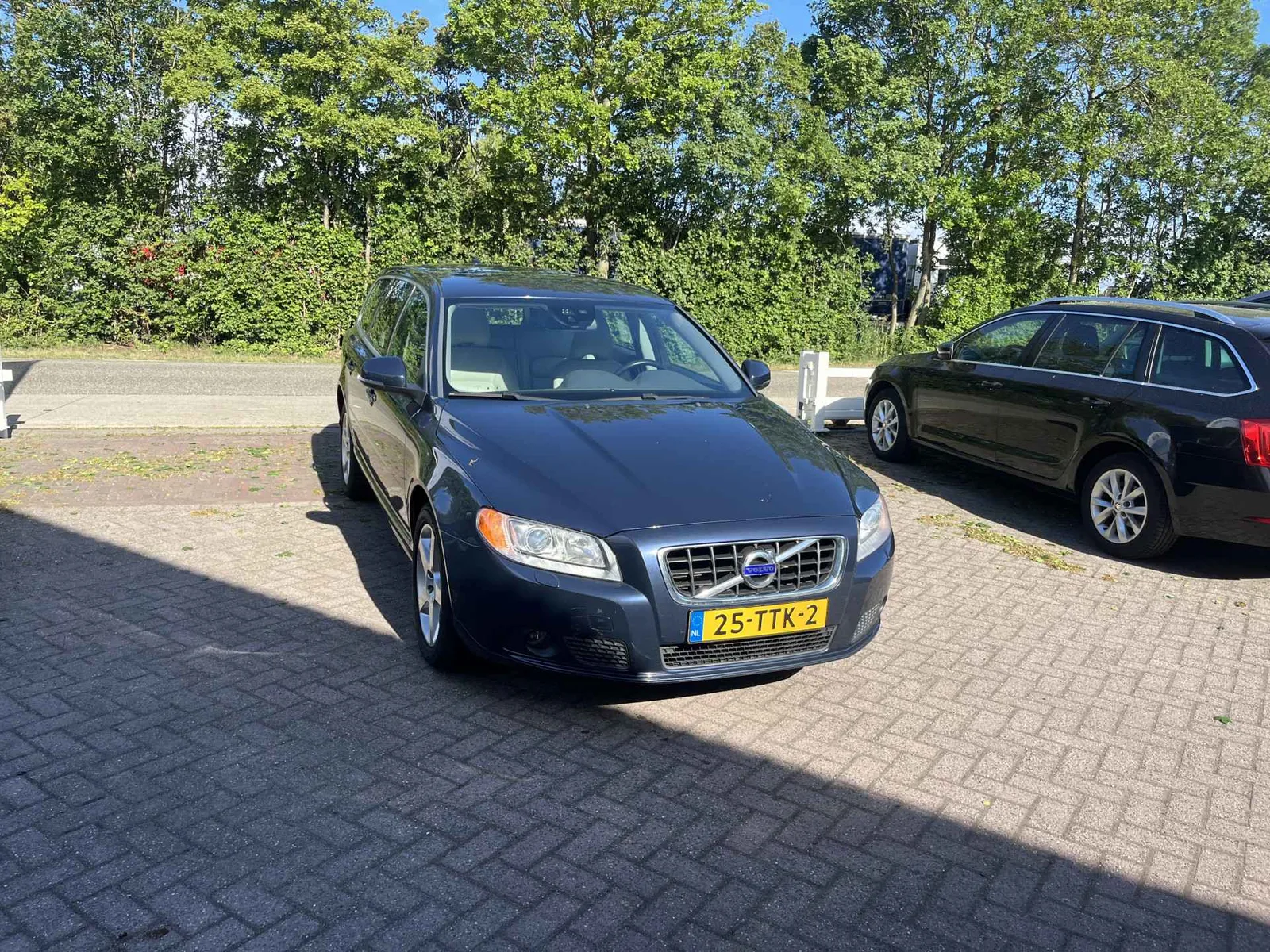 Volvo V70 (2012) — foto 1