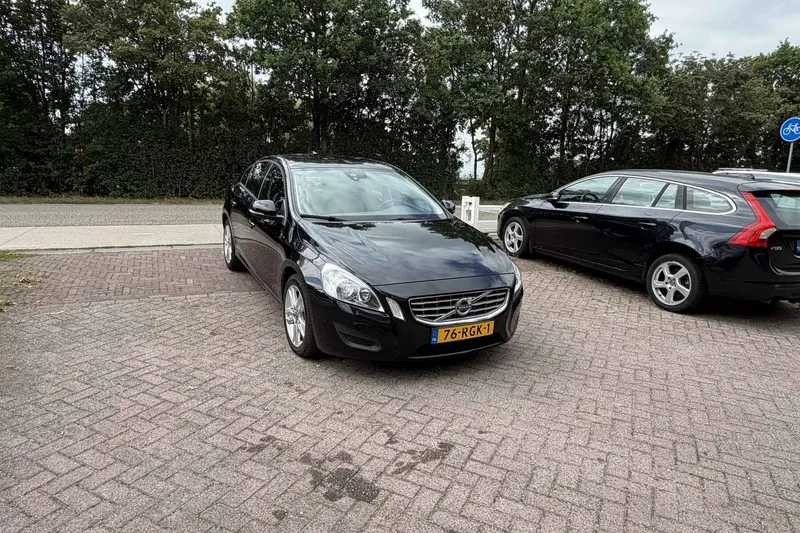 Volvo S60 (2011)