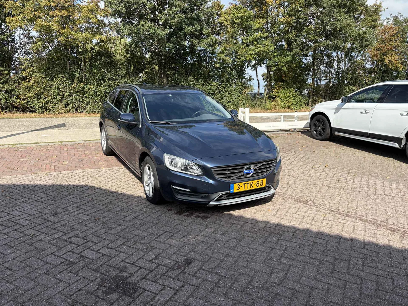 Volvo V60 (2014) — foto 1