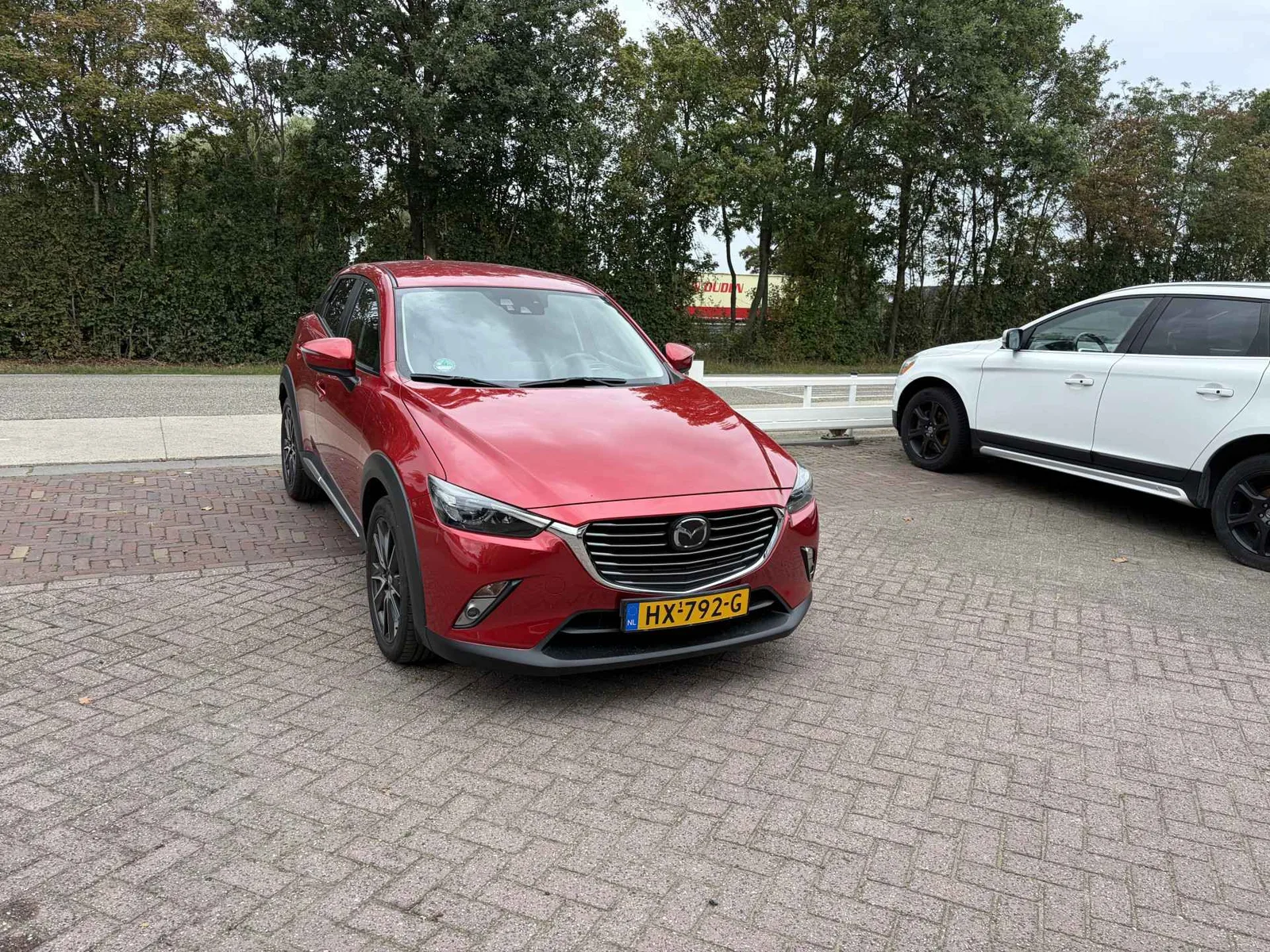 Mazda CX-3 (2016) — foto 1