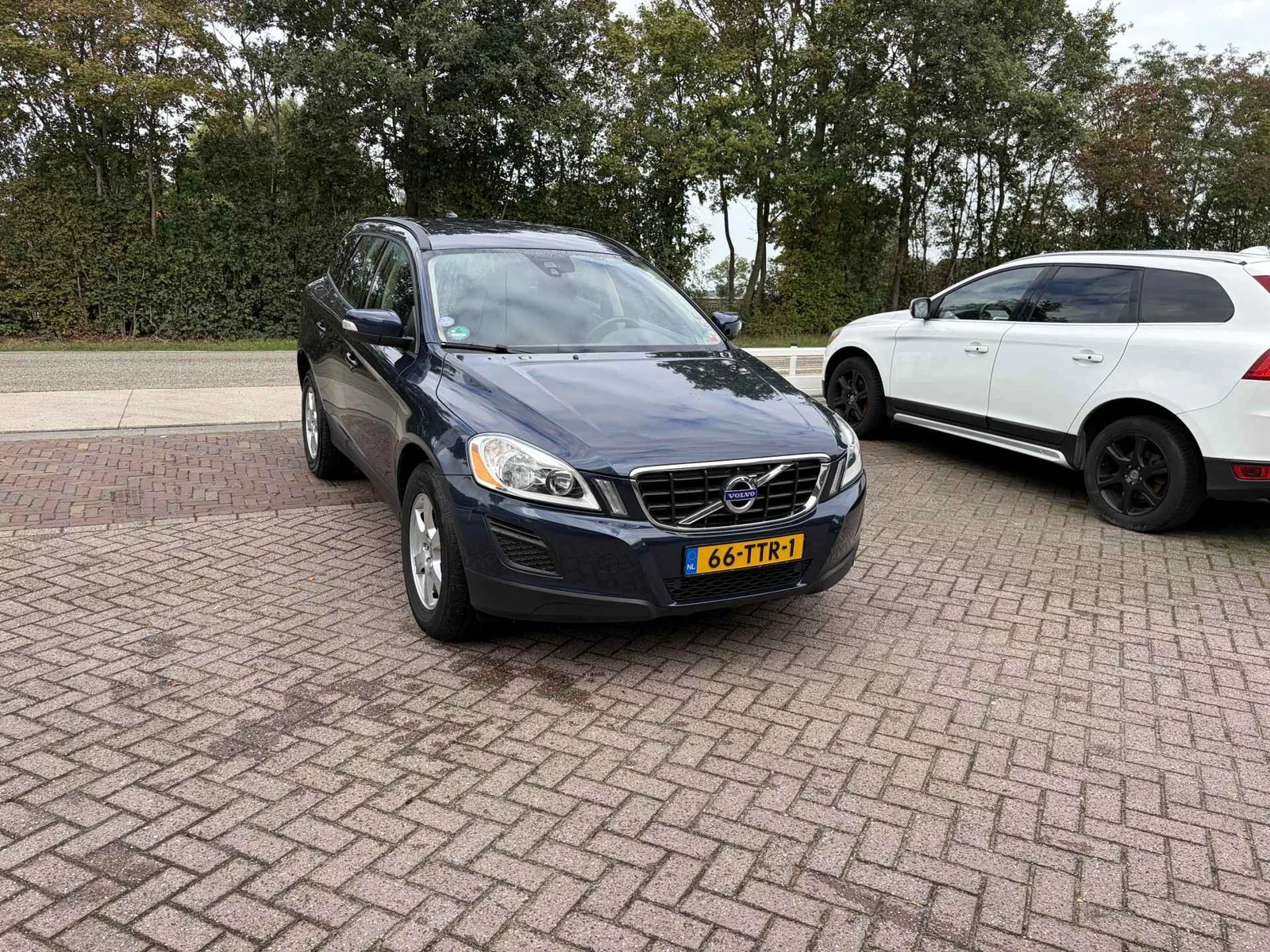 Volvo XC60 (2012) — foto 1