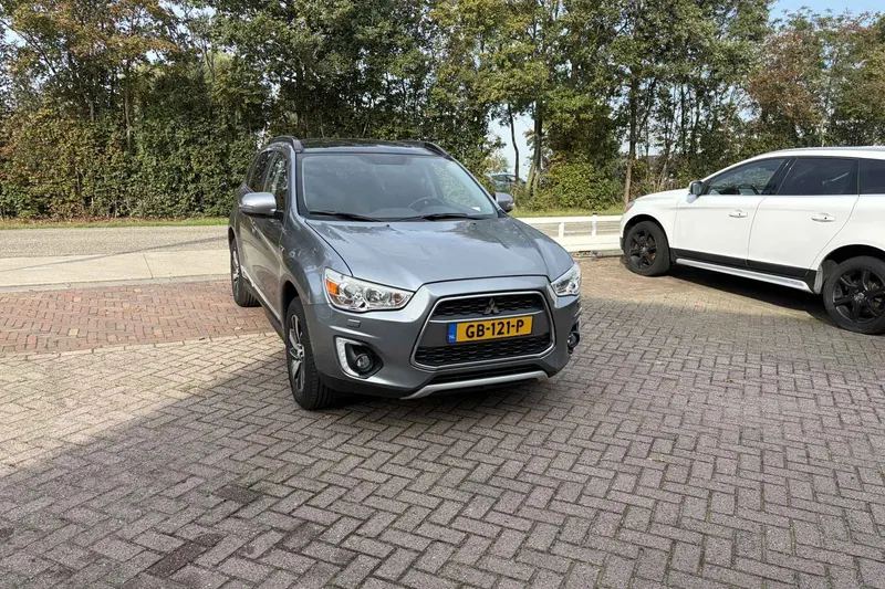Mitsubishi ASX (2015)